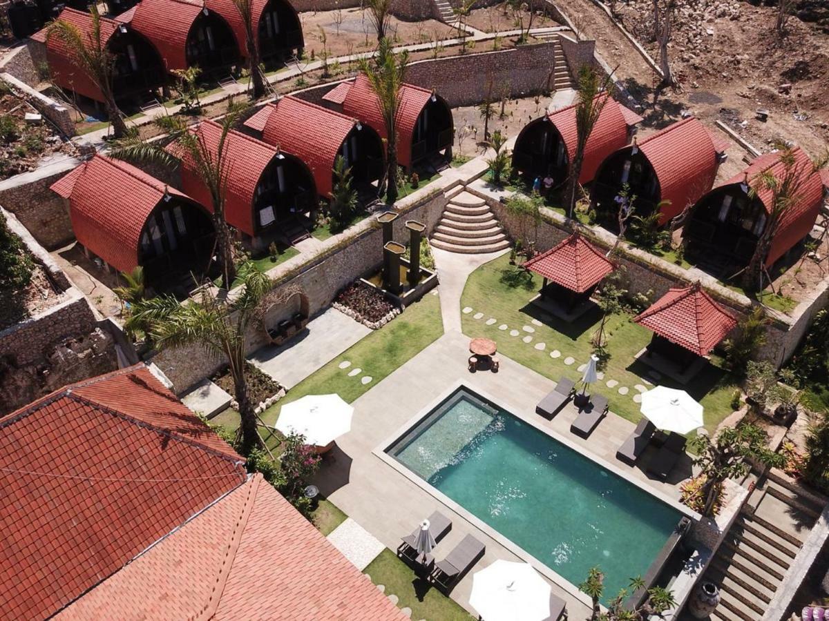 เดอะ กลุมปู วิลลา Hotel Batumadeg ภายนอก รูปภาพ