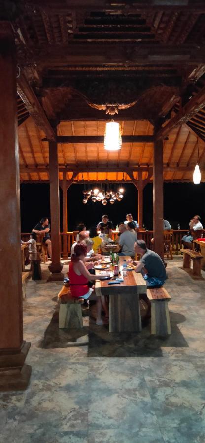 เดอะ กลุมปู วิลลา Hotel Batumadeg ภายนอก รูปภาพ
