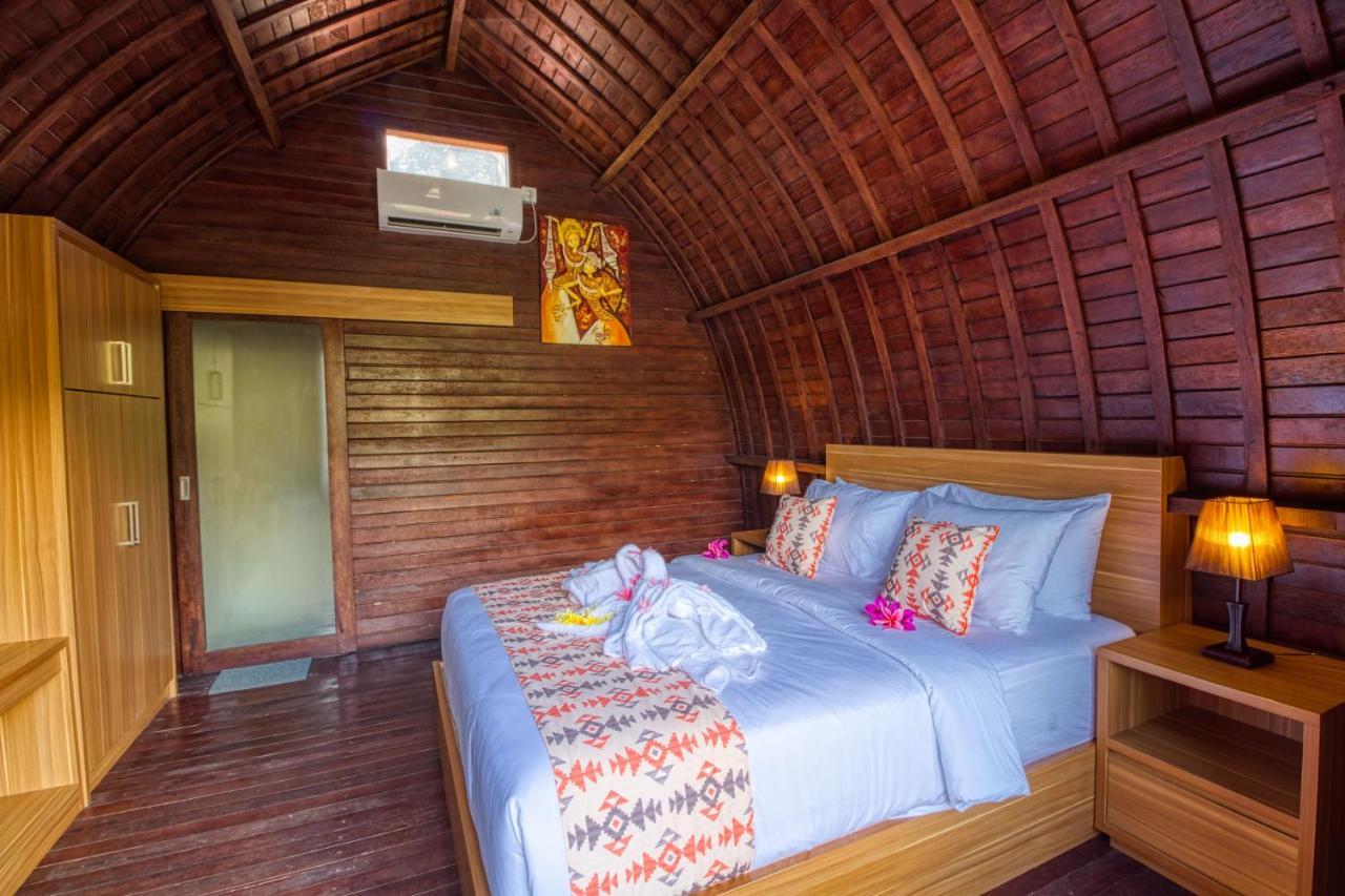 เดอะ กลุมปู วิลลา Hotel Batumadeg ภายนอก รูปภาพ